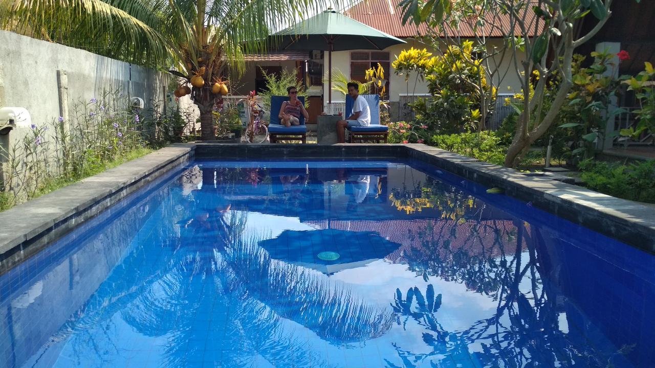 Balengku Homestay Gili Air Bagian luar foto